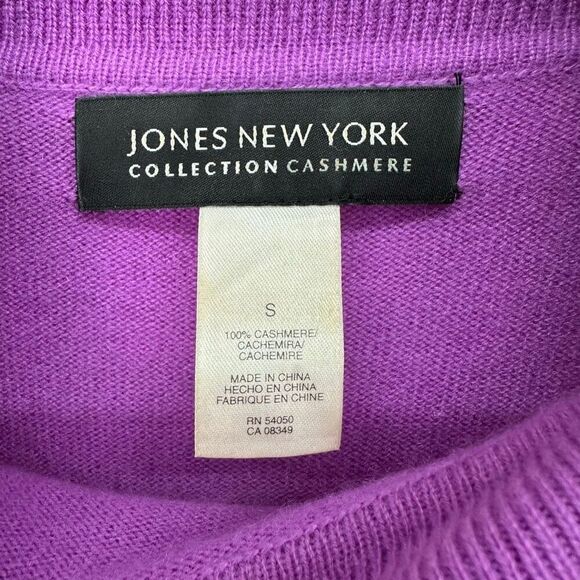 Jones New York Women’s Purple Cashmere Button Detail Funnel Neck Sweater - Picture 3 of 5
